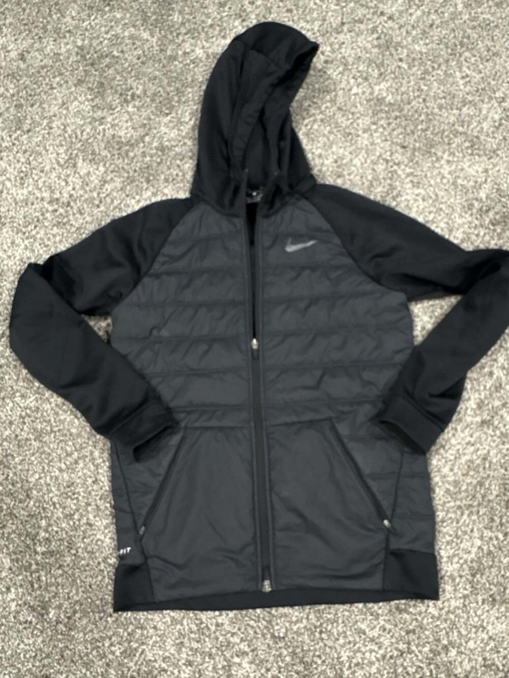 Nike Therma Training Jacket Size S Black Quilted Full Zip Hoodie